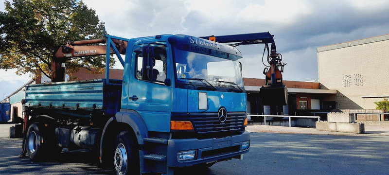 Mercedes-Benz 1828K 4x2 Kipper KRAN+Funk/Greifer - Volquete camión, Camión grúa: foto 4 Mercedes-Benz 1828K 4x2 Kipper KRAN+Funk/Greifer - Volquete camión, Camión grúa: foto 4