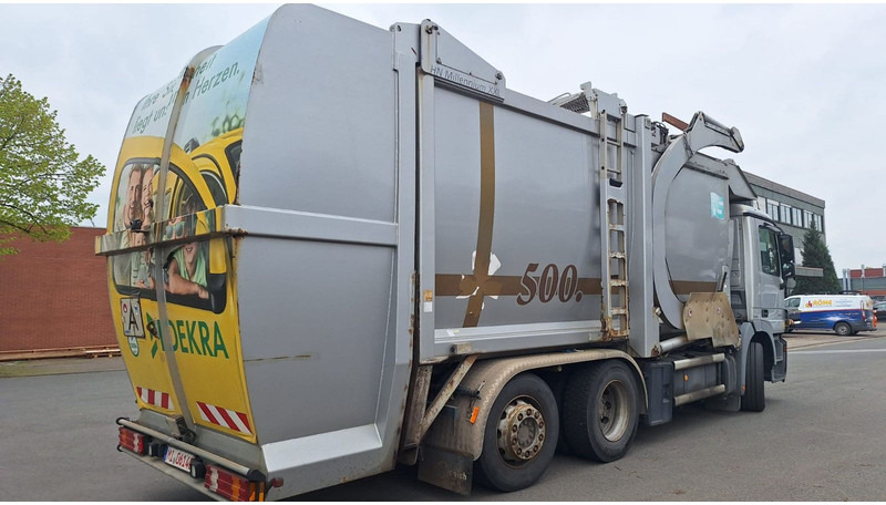 Mercedes-Benz 2532 Actros Überkopflader - Camión de basura: foto 5 Mercedes-Benz 2532 Actros Überkopflader - Camión de basura: foto 5