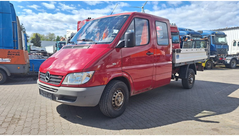 Mercedes-Benz 300-serie 313 Pritsche Doppelkabine - Caja abierta furgoneta, Furgoneta combi: foto 2 Mercedes-Benz 300-serie 313 Pritsche Doppelkabine - Caja abierta furgoneta, Furgoneta combi: foto 2