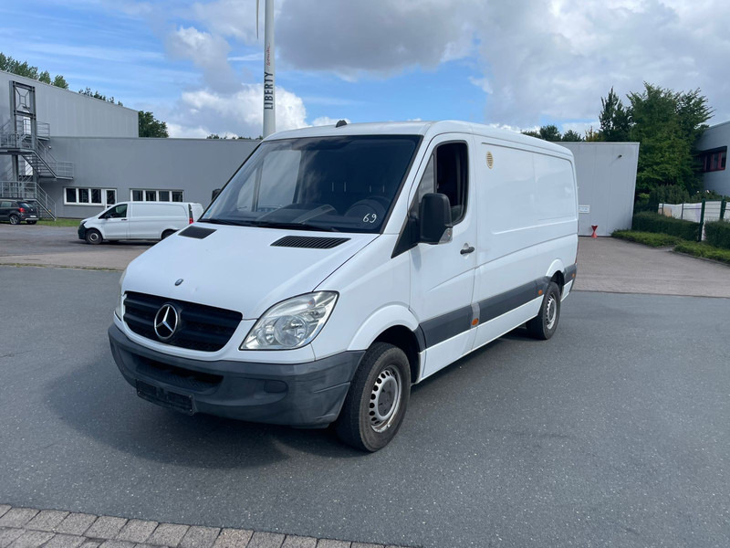 Mercedes-Benz Sprinter 315 - Furgón: foto 1 Mercedes-Benz Sprinter 315 - Furgón: foto 1