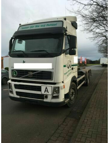 Volvo FH12-420 G.Haus 2xBett Klima Schaltgetriebe Reta - Multibasculante camión: foto 1 Volvo FH12-420 G.Haus 2xBett Klima Schaltgetriebe Reta - Multibasculante camión: foto 1