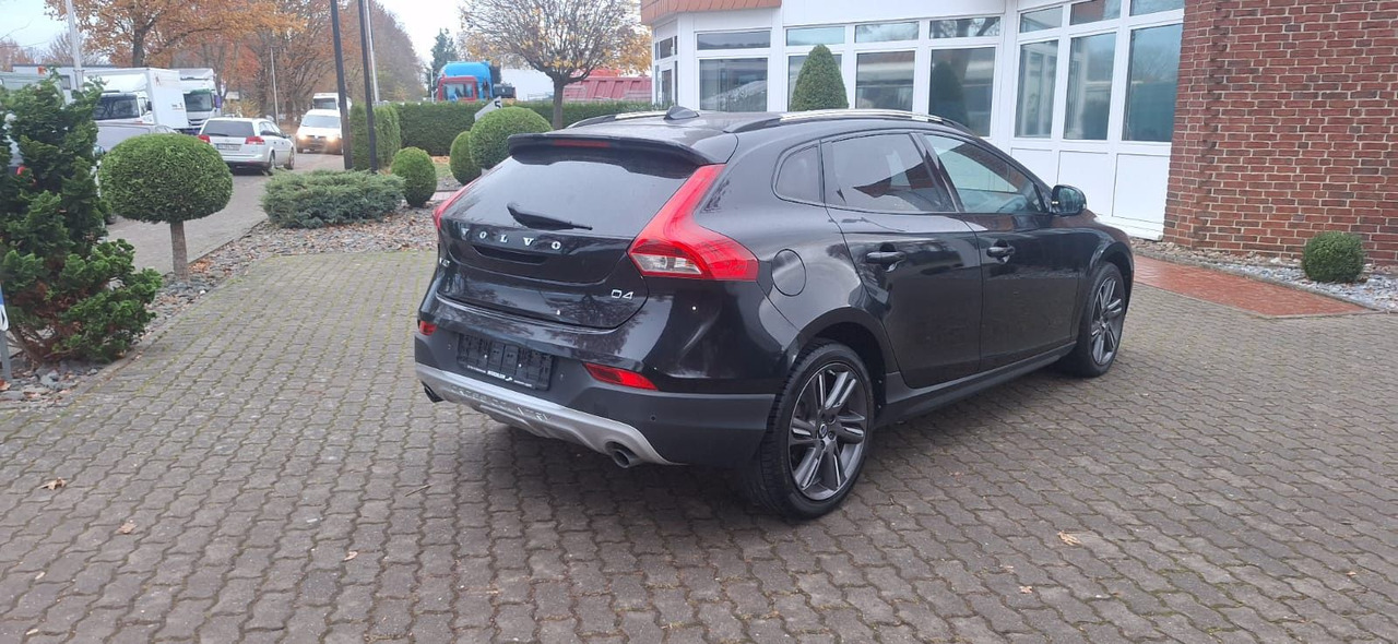 Volvo V40 Cross Country You! - SUV/ Todoterreno: foto 4 Volvo V40 Cross Country You! - SUV/ Todoterreno: foto 4