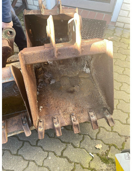 Yanmar Löffel/Grabenschaufel - Cazo para excavadora: foto 4 Yanmar Löffel/Grabenschaufel - Cazo para excavadora: foto 4