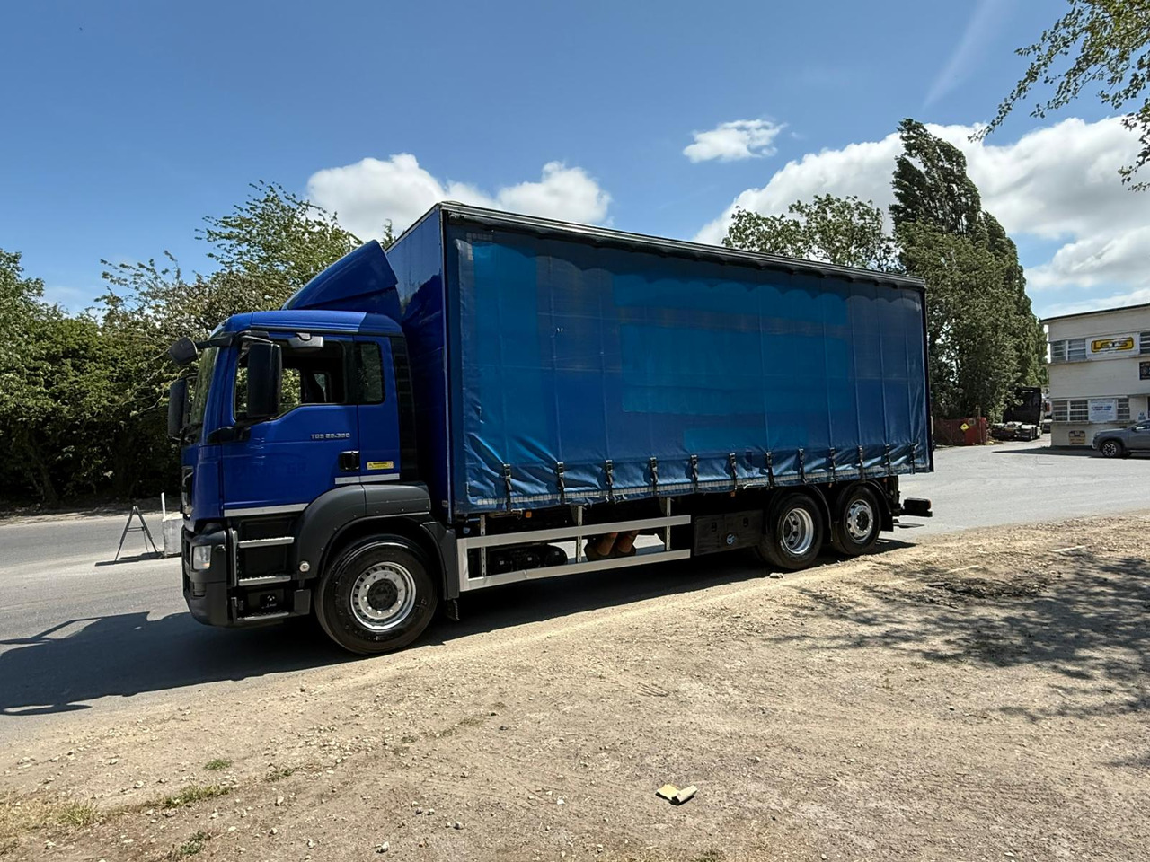 2016 MAN TGS 26 Curtainside Truck - Camión lona: foto 4 2016 MAN TGS 26 Curtainside Truck - Camión lona: foto 4