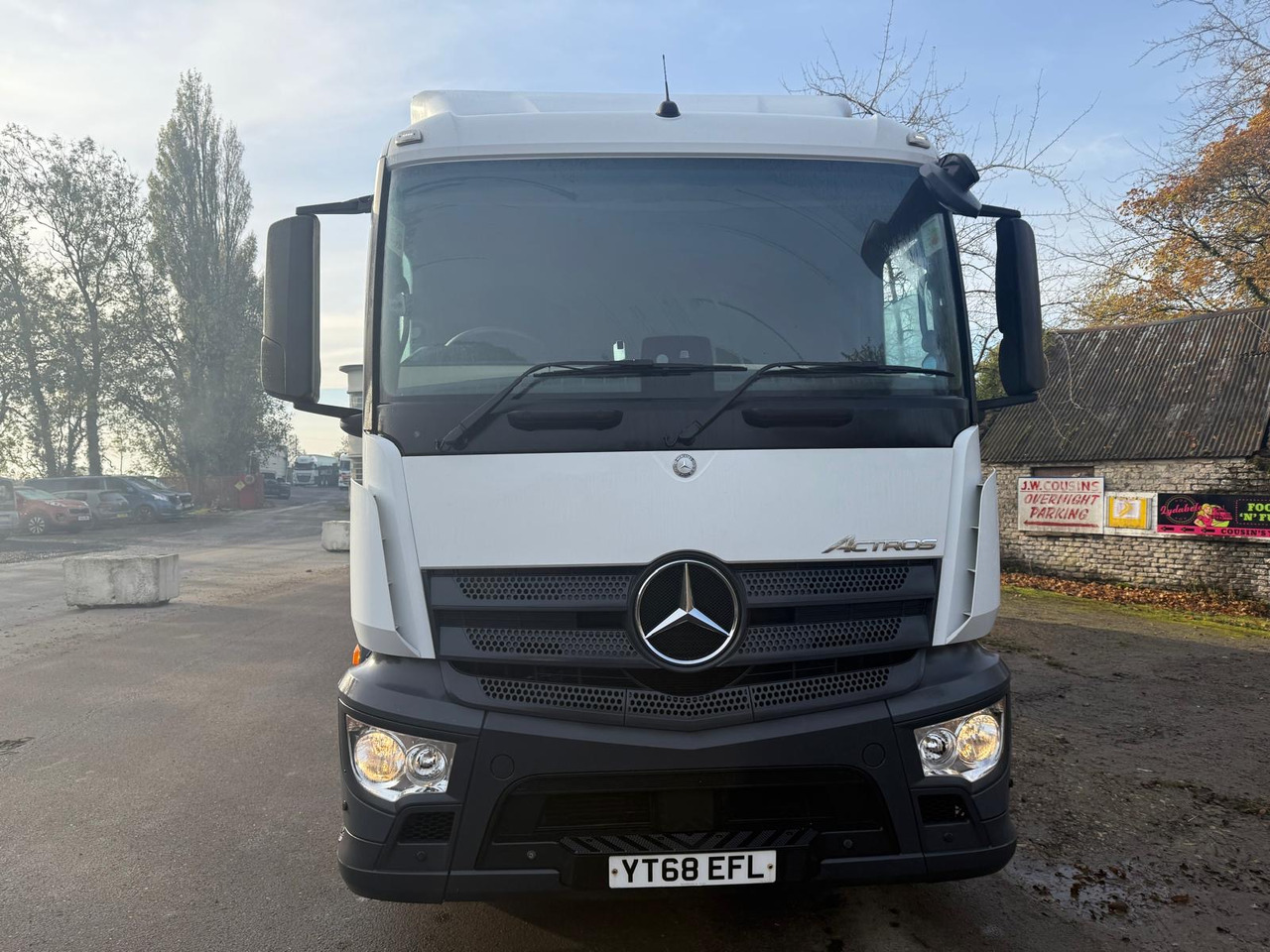 2018 Mercedes Actros 1824 Curtainside Truck - Camión lona: foto 5 2018 Mercedes Actros 1824 Curtainside Truck - Camión lona: foto 5