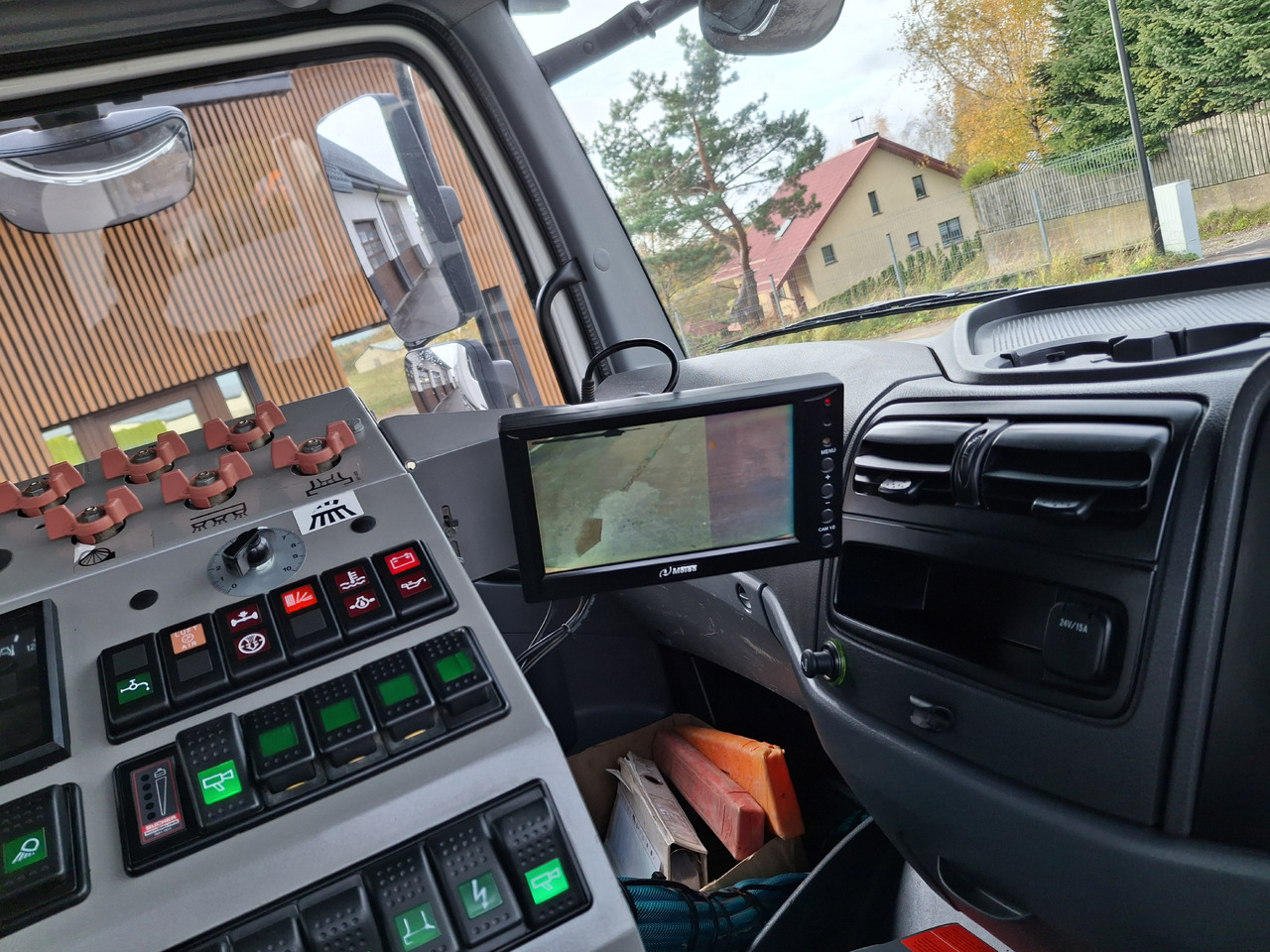 Leasing financiero de Mercedes-Benz Atego 1524 Zamiatarka Kehrmaschine BUCHER 2 Motoren Sweeper leasing Mercedes-Benz Atego 1524 Zamiatarka Kehrmaschine BUCHER 2 Motoren Sweeper: foto 26 Leasing financiero de Mercedes-Benz Atego 1524 Zamiatarka Kehrmaschine BUCHER 2 Motoren Sweeper leasing Mercedes-Benz Atego 1524 Zamiatarka Kehrmaschine BUCHER 2 Motoren Sweeper: foto 26