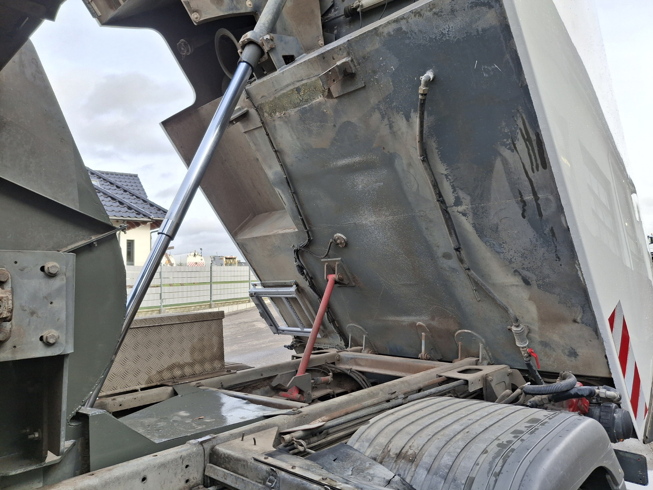 Leasing financiero de Mercedes-Benz Atego 1524 Zamiatarka Kehrmaschine BUCHER 2 Motoren Sweeper leasing Mercedes-Benz Atego 1524 Zamiatarka Kehrmaschine BUCHER 2 Motoren Sweeper: foto 17 Leasing financiero de Mercedes-Benz Atego 1524 Zamiatarka Kehrmaschine BUCHER 2 Motoren Sweeper leasing Mercedes-Benz Atego 1524 Zamiatarka Kehrmaschine BUCHER 2 Motoren Sweeper: foto 17