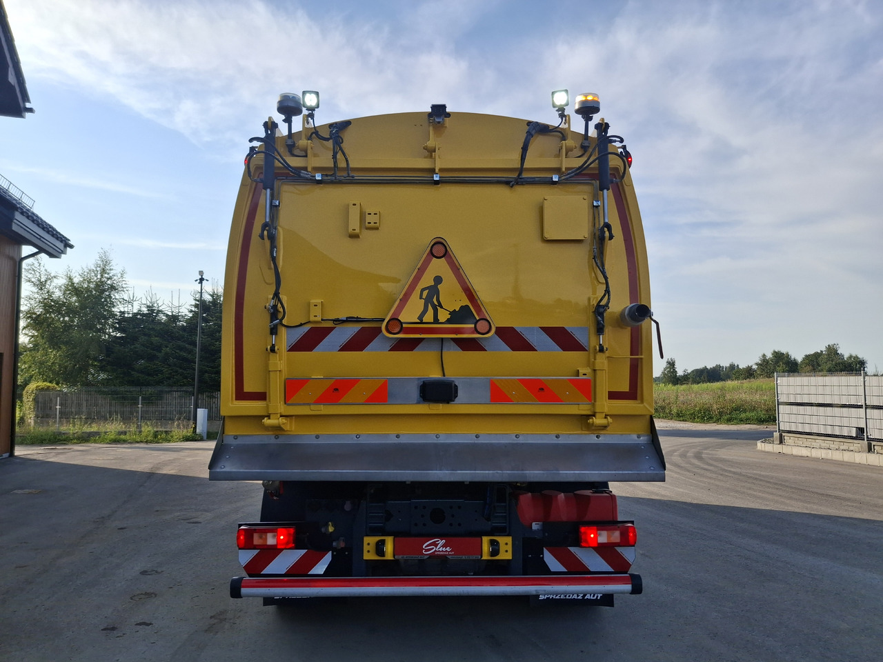 VOLVO FMX 420 Zamiatarka Kehrmaschine Euro 6 PM2.5 BROCK VS 7 TECH Karcher L/R 2145 Mth 2021r - Barredora vial: foto 5 VOLVO FMX 420 Zamiatarka Kehrmaschine Euro 6 PM2.5 BROCK VS 7 TECH Karcher L/R 2145 Mth 2021r - Barredora vial: foto 5