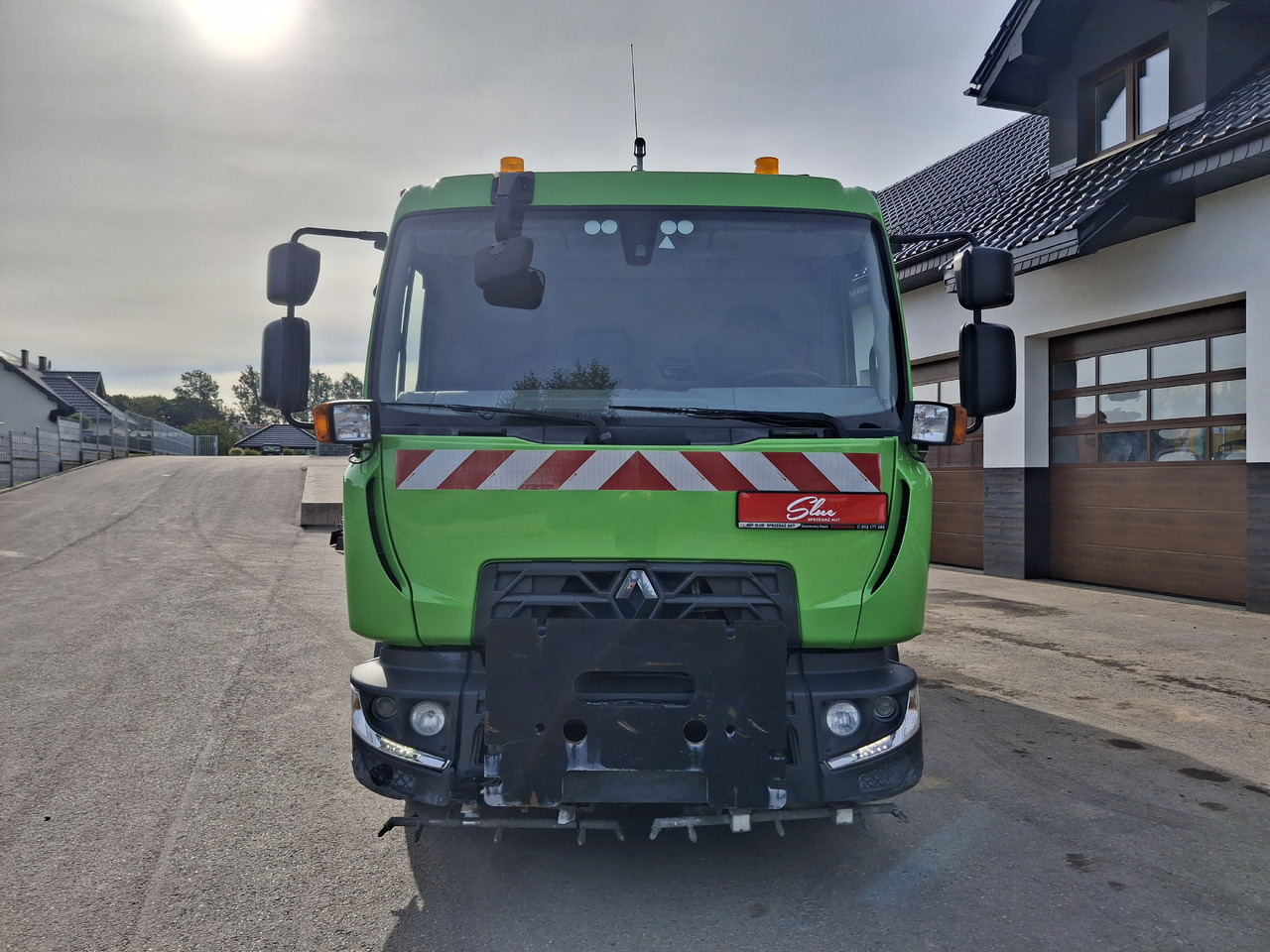 RENAULT D16 Polewaczka Karcher Straßenwaschanlage Euro 6 - Vehículo municipal: foto 2 RENAULT D16 Polewaczka Karcher Straßenwaschanlage Euro 6 - Vehículo municipal: foto 2