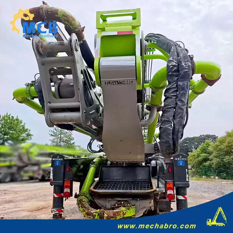 ZOOMLION ZLJ5441THBBE - Bomba de hormigón: foto 4 ZOOMLION ZLJ5441THBBE - Bomba de hormigón: foto 4