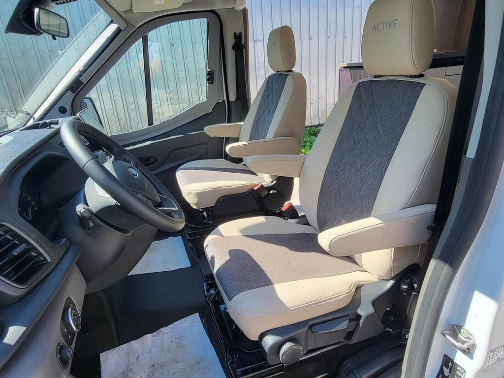 Ford Lineo C590 Brava ACTIVE 2.0 - Coche: foto 4 Ford Lineo C590 Brava ACTIVE 2.0 - Coche: foto 4