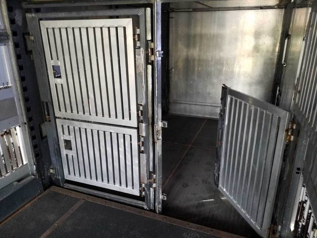 Transporte de ganado camión MAN TGX 35.540 8X4 TRIDEM ANIMAL: foto 10 Transporte de ganado camión MAN TGX 35.540 8X4 TRIDEM ANIMAL: foto 10