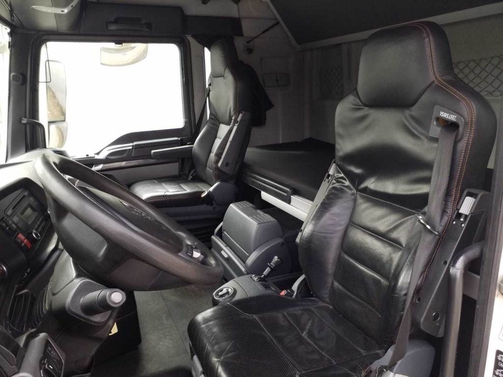 Transporte de ganado camión MAN TGX 35.540 8X4 TRIDEM ANIMAL: foto 15 Transporte de ganado camión MAN TGX 35.540 8X4 TRIDEM ANIMAL: foto 15