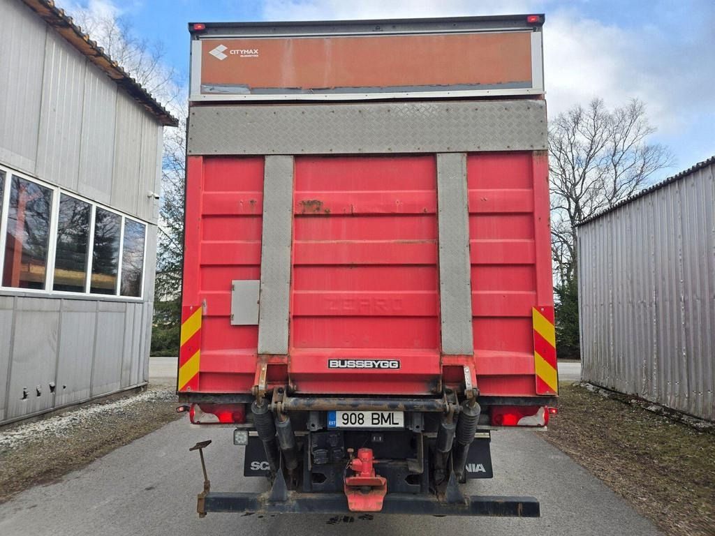 Scania P380 DB6X2HNB - Camión caja cerrada: foto 3 Scania P380 DB6X2HNB - Camión caja cerrada: foto 3