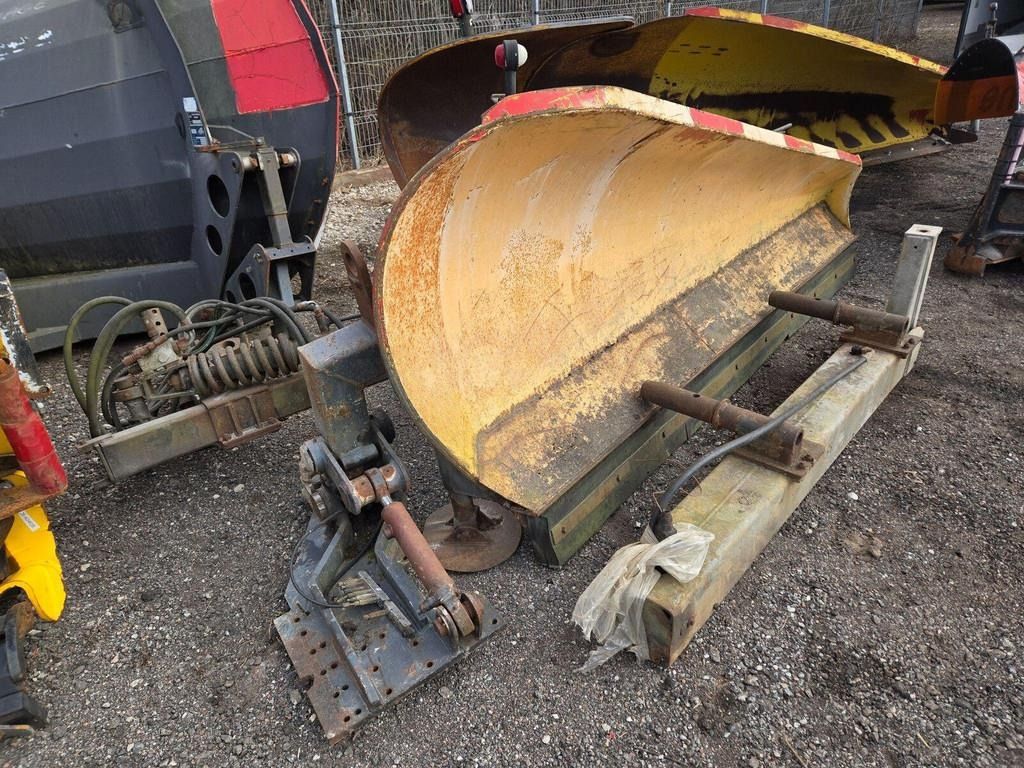 TEHO SIDE SNOWPLOW - Cuchilla quitanieves para Maquinaria agrícola: foto 1 TEHO SIDE SNOWPLOW - Cuchilla quitanieves para Maquinaria agrícola: foto 1