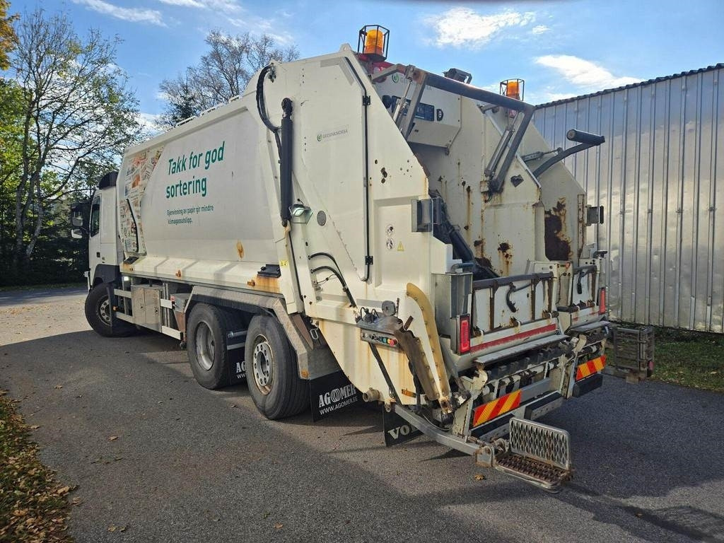 Volvo FM410 6X2 2-CHAMBERS EURO6 - Camión de basura: foto 2 Volvo FM410 6X2 2-CHAMBERS EURO6 - Camión de basura: foto 2