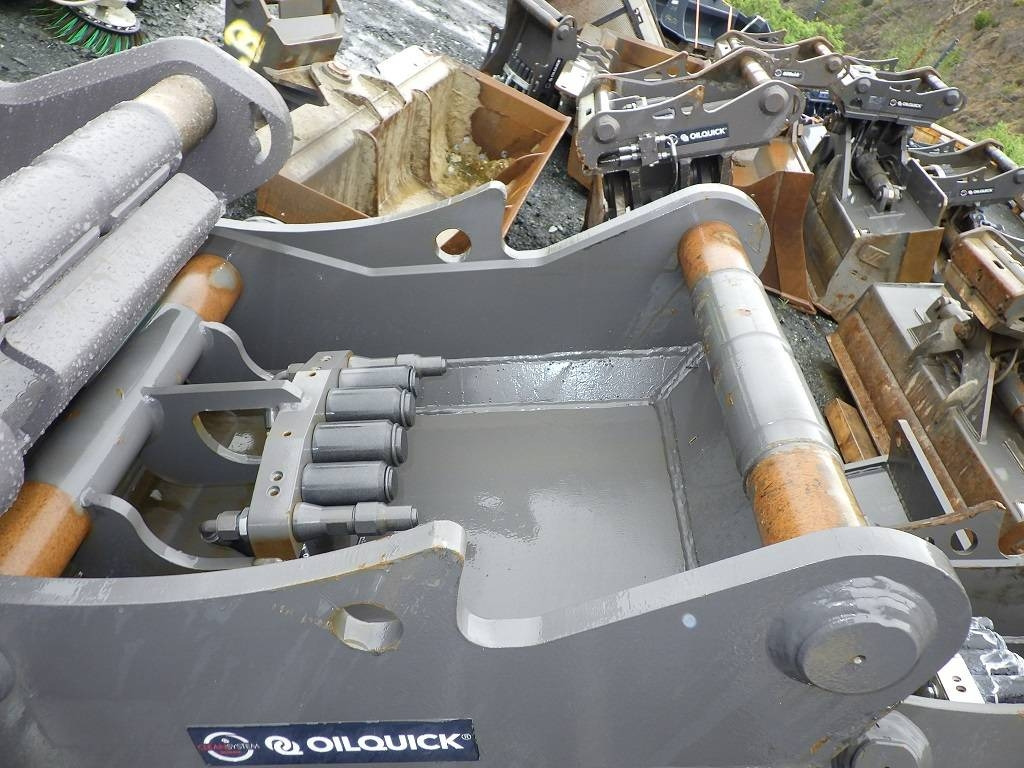 OilQuick Grabenräumlöffel OQ80 2500 mm - Cazo para excavadora: foto 3 OilQuick Grabenräumlöffel OQ80 2500 mm - Cazo para excavadora: foto 3