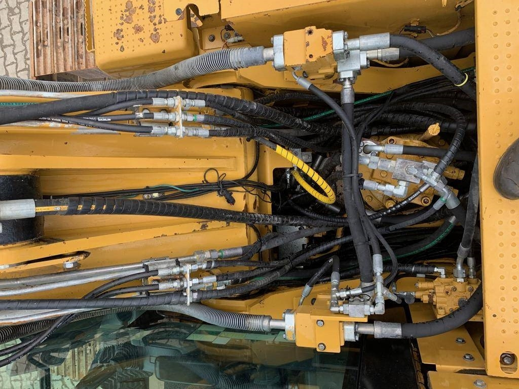 Leasing financiero de CAT 330FLN VAH  leasing CAT 330FLN VAH: foto 17