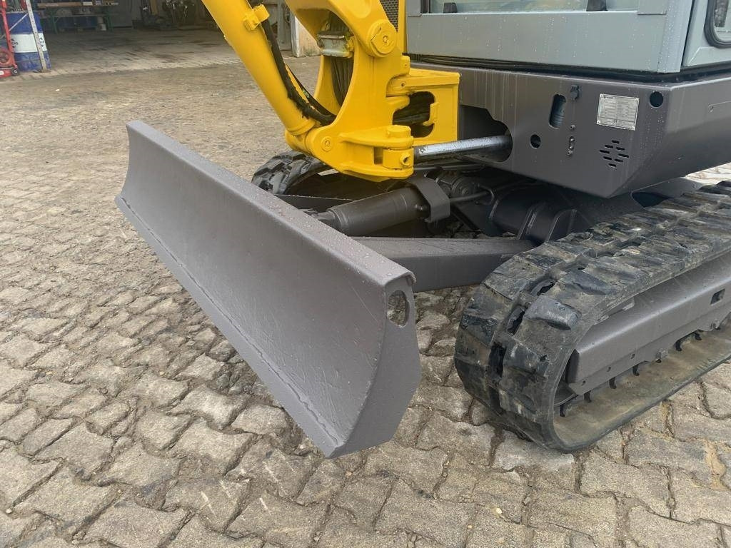 Miniexcavadora Neuson 38 Z 3 RD: foto 8