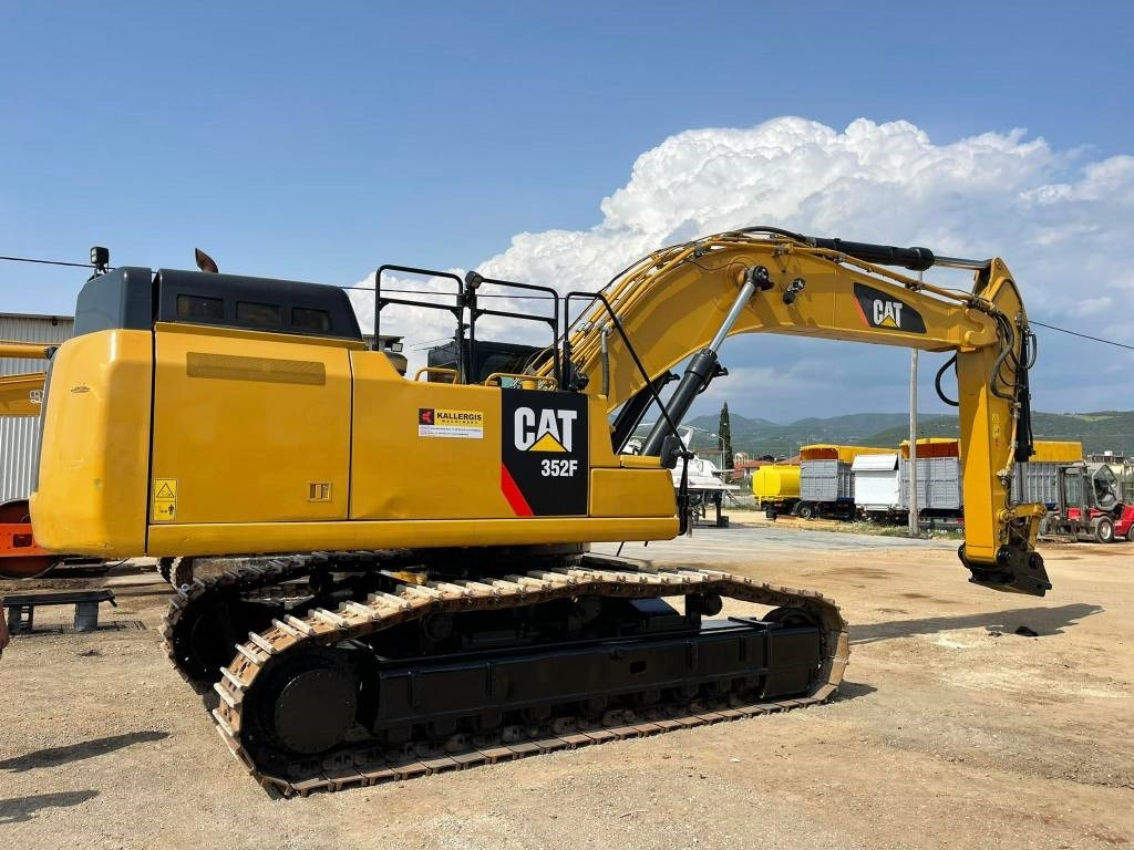 CAT 352FL - Excavadora de cadenas: foto 1 CAT 352FL - Excavadora de cadenas: foto 1