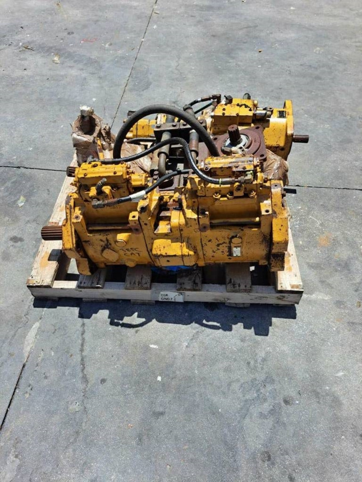 HYDRAULIC PUMPS AND ROTATION HYDROMOTOR FOR CAT 38 - Bomba hidráulica para Maquinaria de construcción: foto 1 HYDRAULIC PUMPS AND ROTATION HYDROMOTOR FOR CAT 38 - Bomba hidráulica para Maquinaria de construcción: foto 1