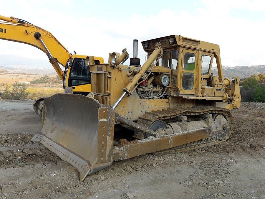 Komatsu D 155 A-1  - Bulldozer: foto 1 Komatsu D 155 A-1  - Bulldozer: foto 1
