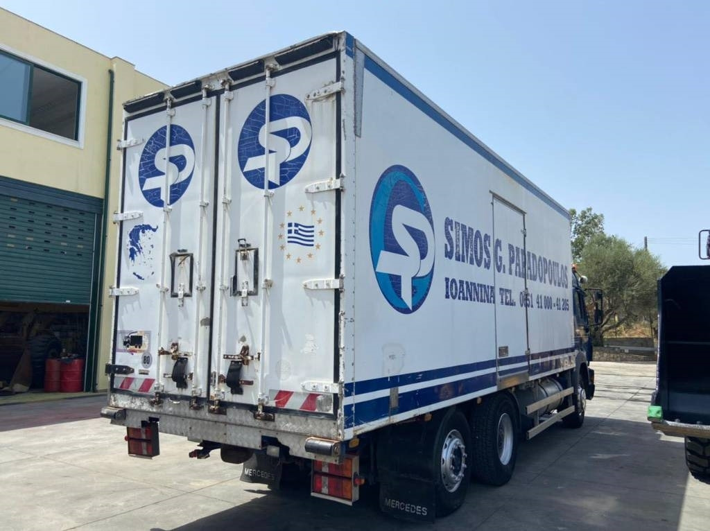 Frigorífico camión Mercedes-Benz 2553L: foto 12 Frigorífico camión Mercedes-Benz 2553L: foto 12