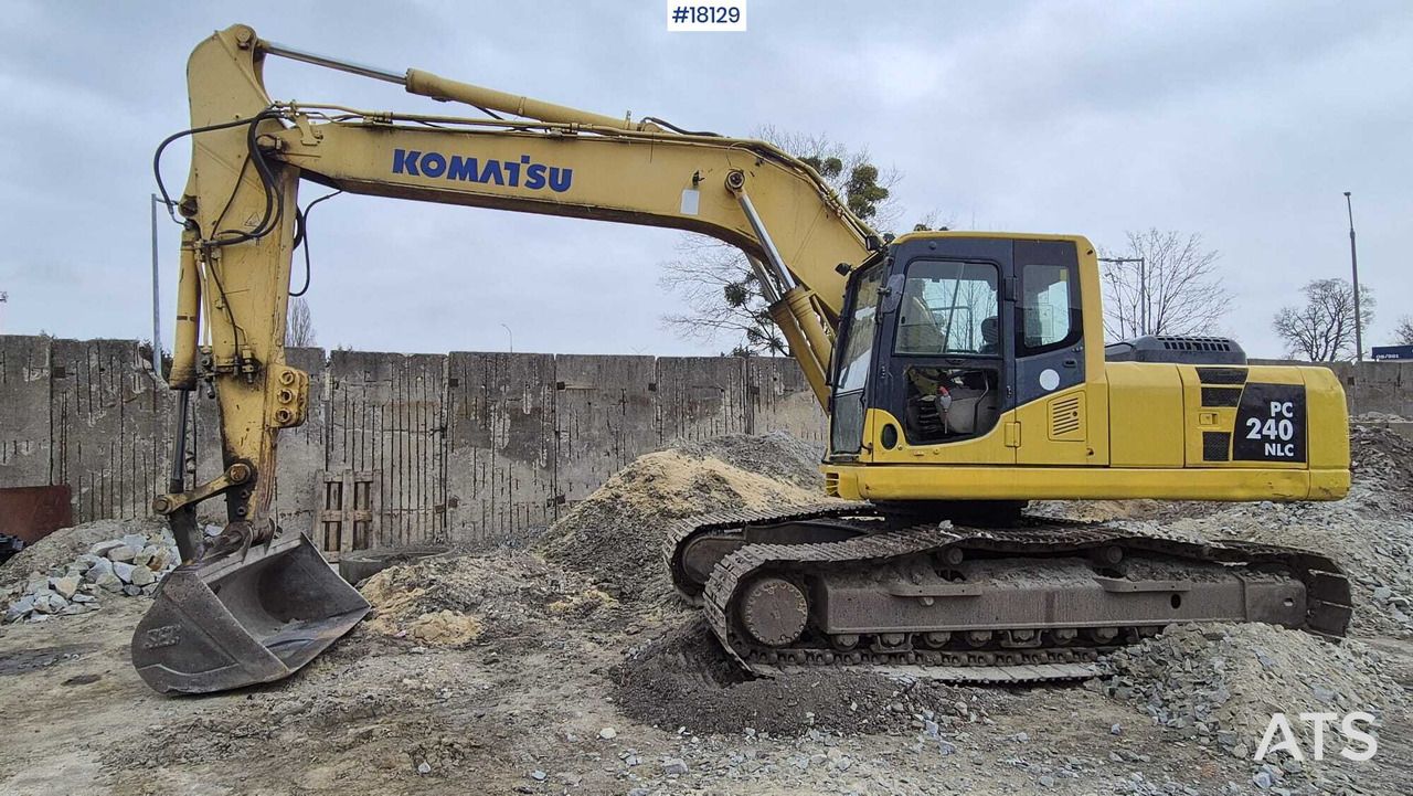 2006 Komatsu PC240LC-8 - Excavadora de cadenas: foto 4 2006 Komatsu PC240LC-8 - Excavadora de cadenas: foto 4