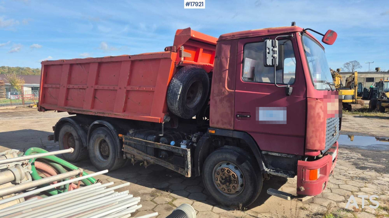 Volquete camión 2008 MAZ 650136: foto 8