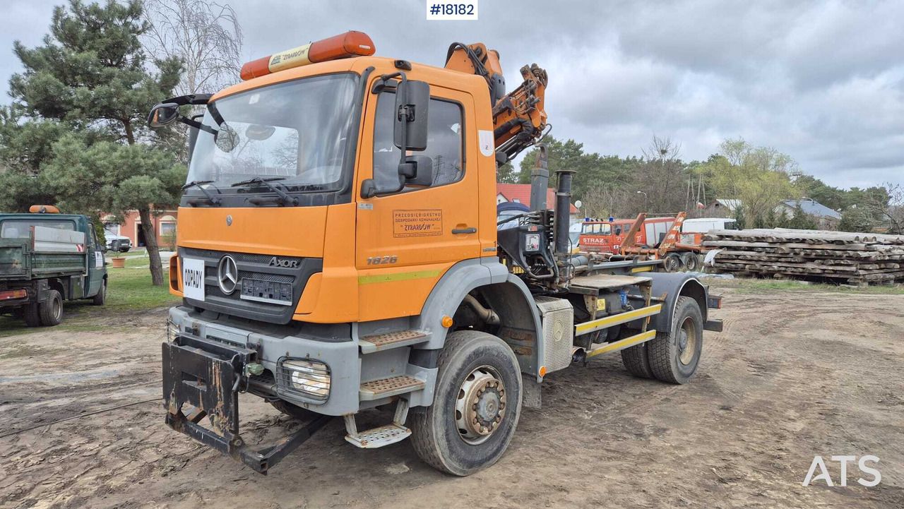 2009 Mercedes-Benz Axor 1826 AK - Multibasculante camión, Camión grúa: foto 1 2009 Mercedes-Benz Axor 1826 AK - Multibasculante camión, Camión grúa: foto 1