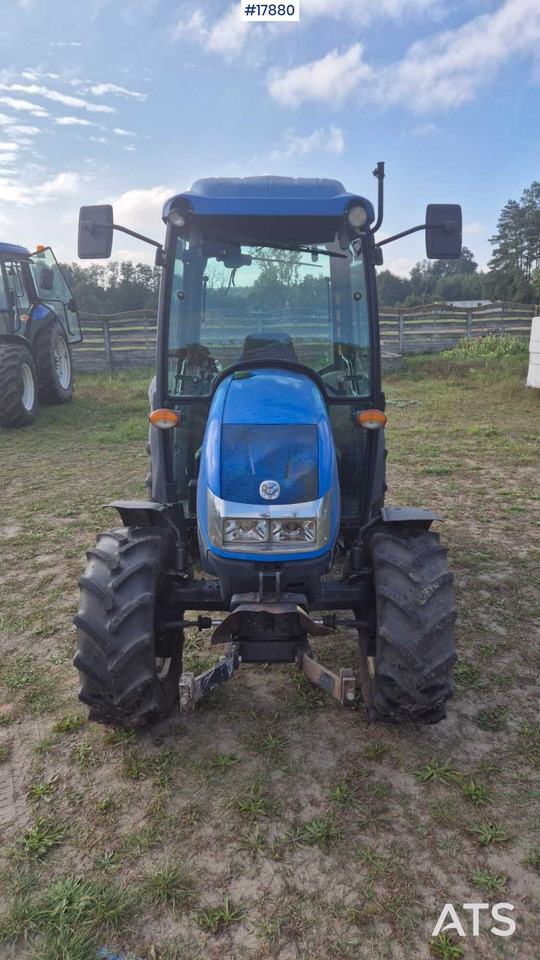 2011 New Holland T 3040 - Tractor viñedo/ Frutero: foto 2 2011 New Holland T 3040 - Tractor viñedo/ Frutero: foto 2