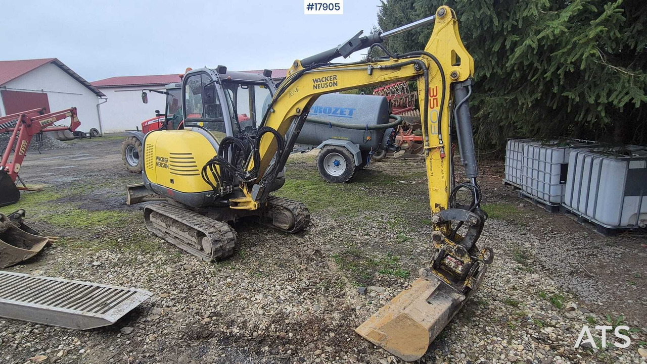 2013 Wacker Neuson 3503RD - Excavadora de cadenas: foto 1 2013 Wacker Neuson 3503RD - Excavadora de cadenas: foto 1