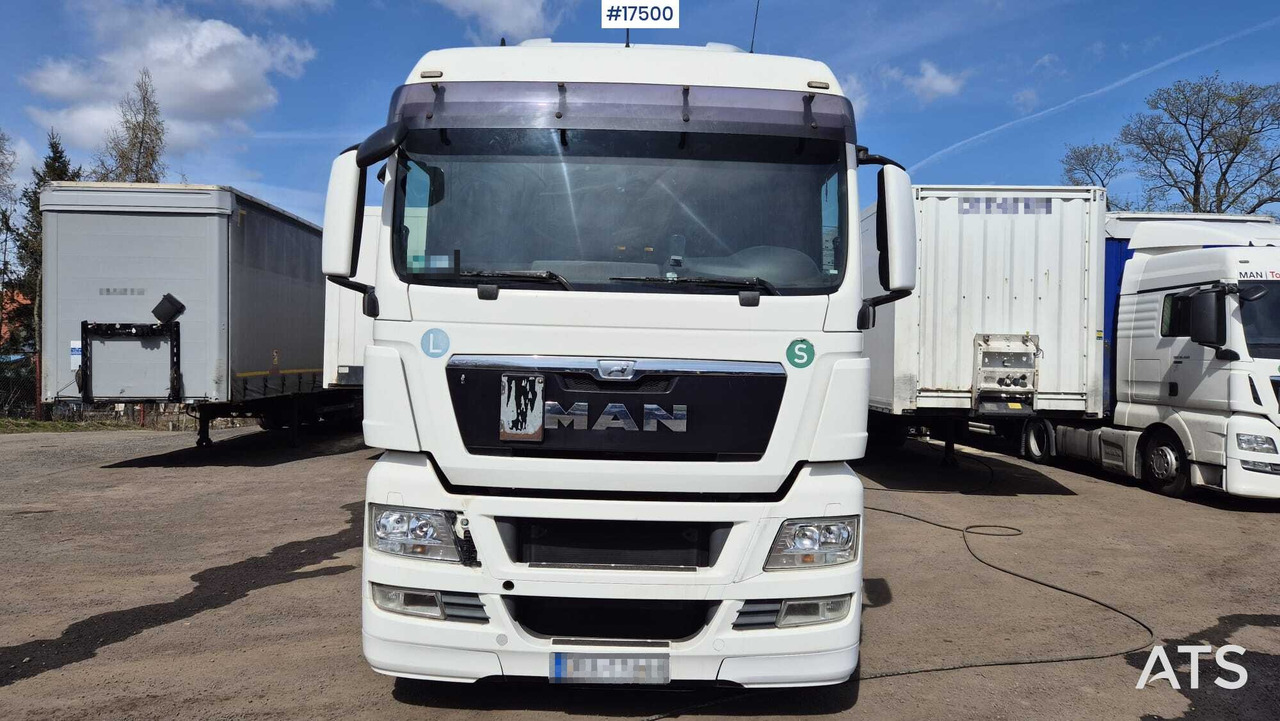 Truck tractor MAN 18.440 (2013) - Cabeza tractora: foto 2 Truck tractor MAN 18.440 (2013) - Cabeza tractora: foto 2