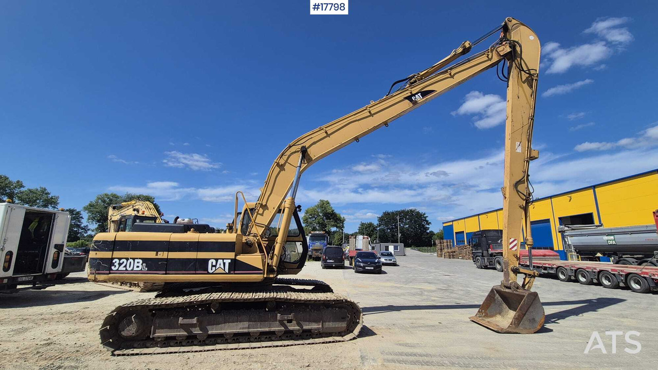 Crawler excavator JCB JS 220 LONG 16m (1997) - Excavadora de cadenas: foto 1 Crawler excavator JCB JS 220 LONG 16m (1997) - Excavadora de cadenas: foto 1