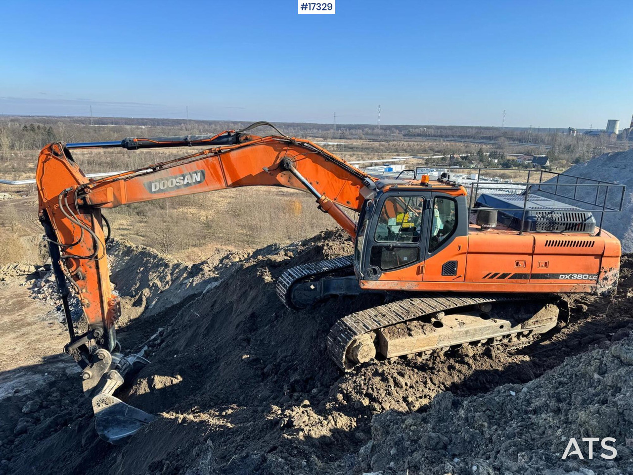 DOOSAN DX 380LC crawler excavator (2011) - Excavadora de cadenas: foto 1 DOOSAN DX 380LC crawler excavator (2011) - Excavadora de cadenas: foto 1