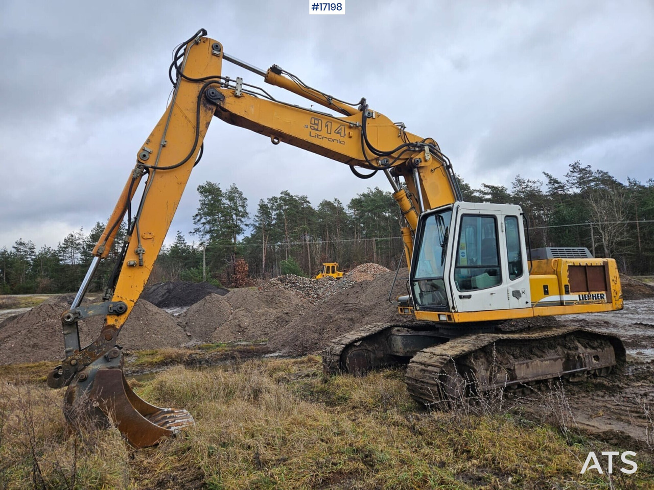 Excavator LIEBHERR R914 B HD S L Litronic (2004) - Excavadora de cadenas: foto 1 Excavator LIEBHERR R914 B HD S L Litronic (2004) - Excavadora de cadenas: foto 1