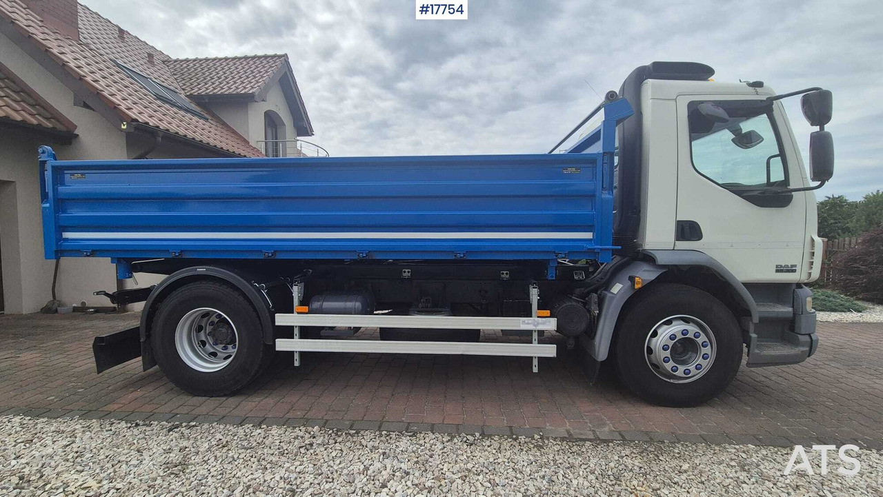 Two-axle tipper DAF LF 55.300 (2013) - Volquete camión: foto 3 Two-axle tipper DAF LF 55.300 (2013) - Volquete camión: foto 3
