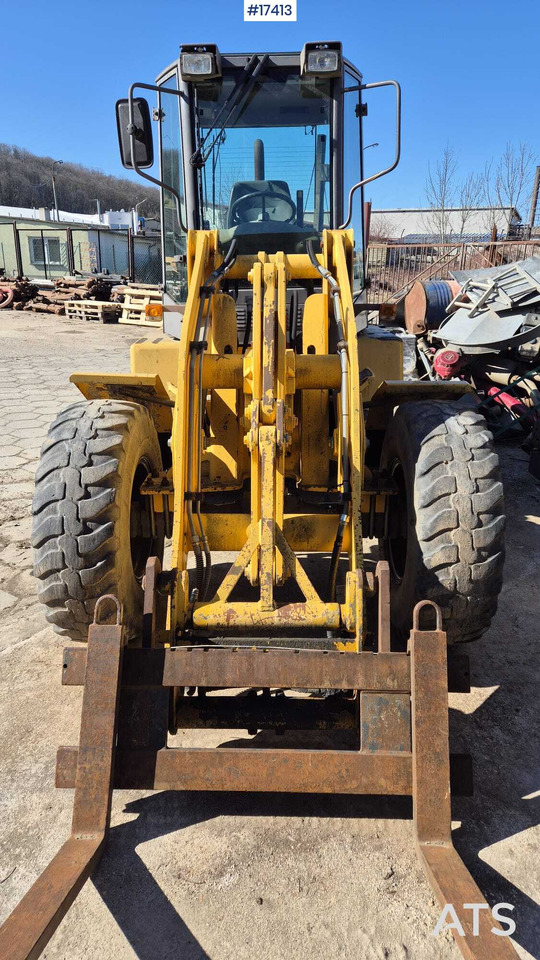 Wheel loader AHLMANN AL 85t 2004) forks, quick coupler, opening bucket. - Cargadora de ruedas: foto 3 Wheel loader AHLMANN AL 85t 2004) forks, quick coupler, opening bucket. - Cargadora de ruedas: foto 3