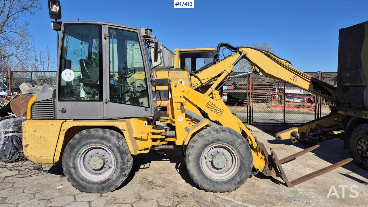 Wheel loader AHLMANN AL 85t 2004) forks, quick coupler, opening bucket. - Cargadora de ruedas: foto 5 Wheel loader AHLMANN AL 85t 2004) forks, quick coupler, opening bucket. - Cargadora de ruedas: foto 5