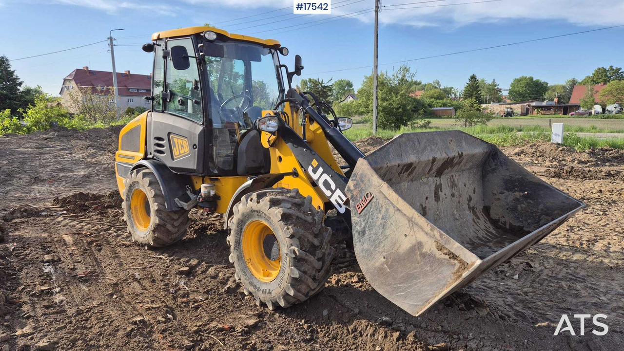 Wheel loader JCB 407 T4 (2018) - Cargadora de ruedas: foto 1 Wheel loader JCB 407 T4 (2018) - Cargadora de ruedas: foto 1