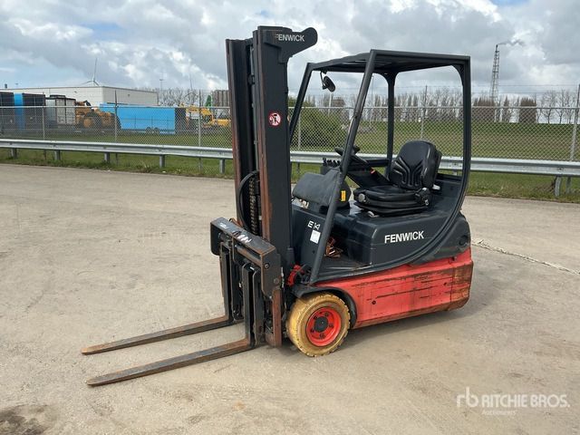 2004 Linde E14-02 1400 kg (Inoperable) Electric Forklift - Carretilla elevadora eléctrica: foto 1 2004 Linde E14-02 1400 kg (Inoperable) Electric Forklift - Carretilla elevadora eléctrica: foto 1