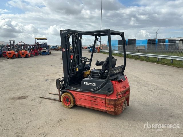 2004 Linde E14-02 1400 kg (Inoperable) Electric Forklift - Carretilla elevadora eléctrica: foto 2 2004 Linde E14-02 1400 kg (Inoperable) Electric Forklift - Carretilla elevadora eléctrica: foto 2