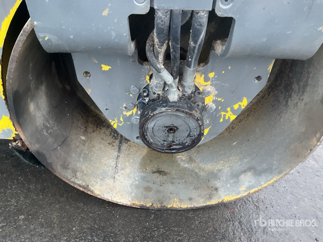 2007 Ammann AV23-2 Double Drum Roller - Apisonadora de asfalto: foto 4 2007 Ammann AV23-2 Double Drum Roller - Apisonadora de asfalto: foto 4