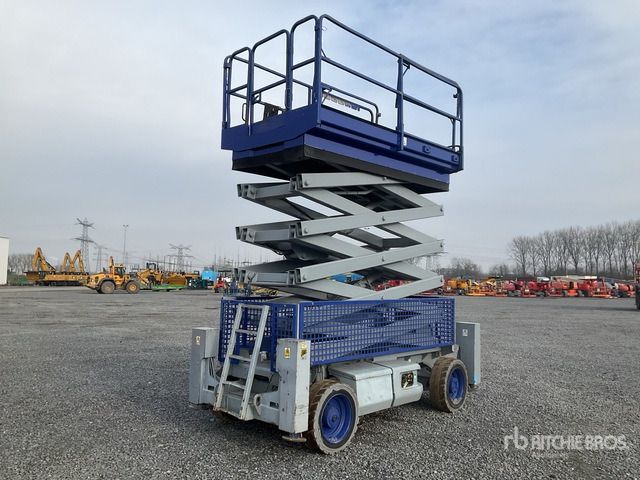 2007 JLG M4069 4x4 Hybrid Scissor Lift - Plataforma de tijeras: foto 1 2007 JLG M4069 4x4 Hybrid Scissor Lift - Plataforma de tijeras: foto 1