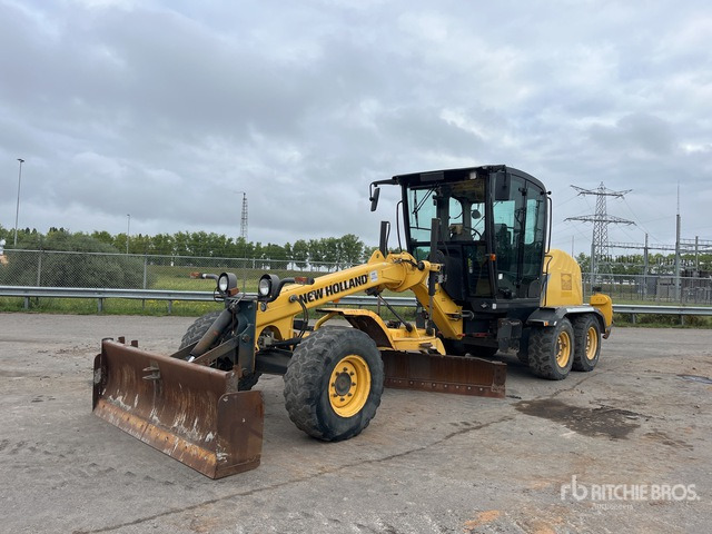 2011 New Holland F106.7A AWD Motor Grader - Desbrozadora de martillos/ Trituradora: foto 1 2011 New Holland F106.7A AWD Motor Grader - Desbrozadora de martillos/ Trituradora: foto 1