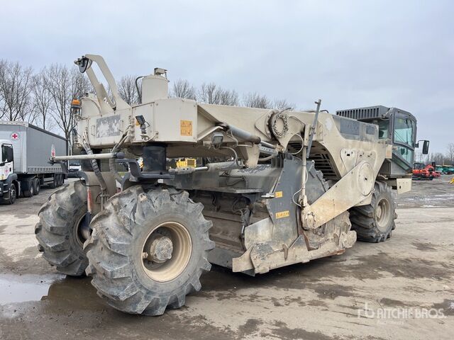 2012 Wirtgen WR2400 Wheel Soil Stabilizer Reclaimer - Estabilizador de suelos: foto 3 2012 Wirtgen WR2400 Wheel Soil Stabilizer Reclaimer - Estabilizador de suelos: foto 3