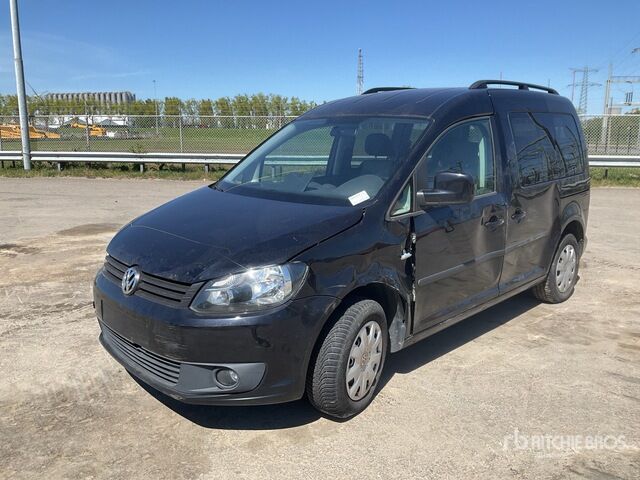 2013 Volkswagen Caddy (Inoperable) Passenger Van - Minibús, Furgoneta de pasajeros: foto 1 2013 Volkswagen Caddy (Inoperable) Passenger Van - Minibús, Furgoneta de pasajeros: foto 1