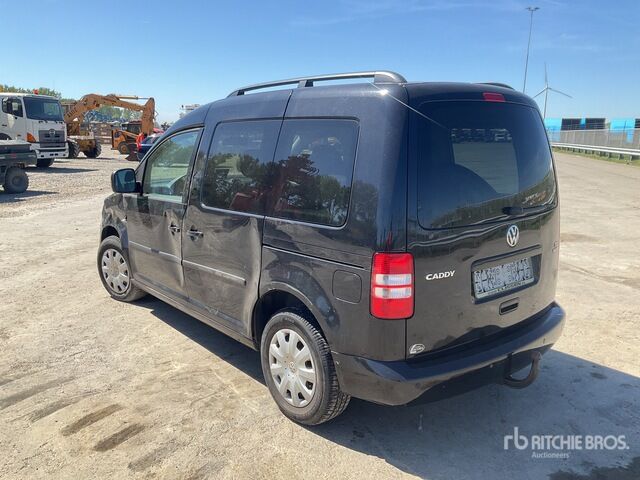 2013 Volkswagen Caddy (Inoperable) Passenger Van - Minibús, Furgoneta de pasajeros: foto 2 2013 Volkswagen Caddy (Inoperable) Passenger Van - Minibús, Furgoneta de pasajeros: foto 2