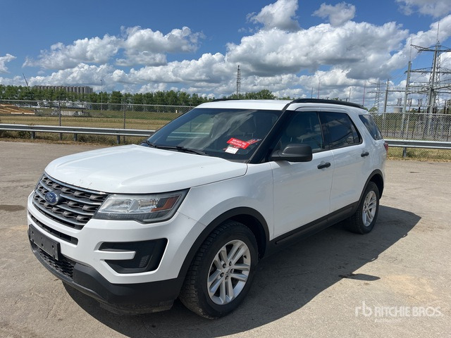 2015 Ford Explorer 4WD SUV - SUV/ Todoterreno: foto 3 2015 Ford Explorer 4WD SUV - SUV/ Todoterreno: foto 3