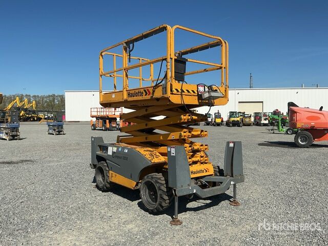 2016 Haulotte Compact 12DX 4x4 Diesel Scissor Lift - Plataforma de tijeras: foto 4 2016 Haulotte Compact 12DX 4x4 Diesel Scissor Lift - Plataforma de tijeras: foto 4